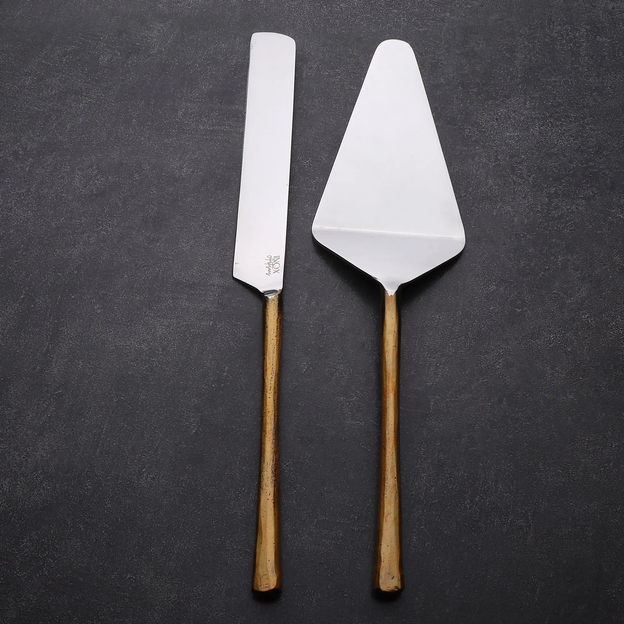 Tortenheber-Set mit Messer und Holzgriffen